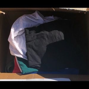 Women’s Mystery Box- 52 Pieces 👚👗👖